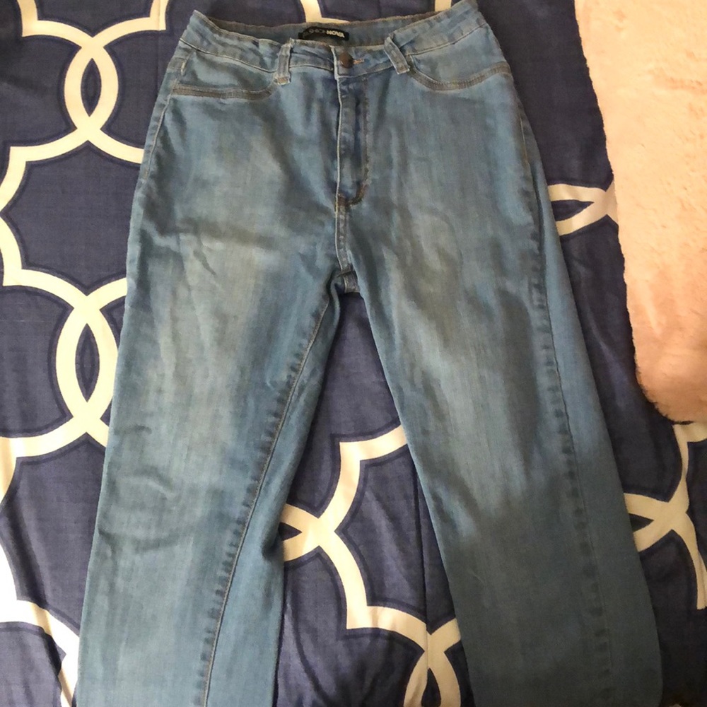Fashion Nova jeans